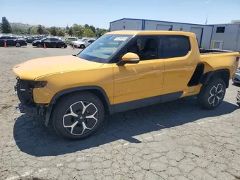 2022 Rivian R1T 7FCTGAAAXNN015938