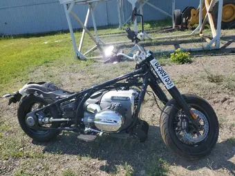 2021 BMW R WB10L2309M6E16260