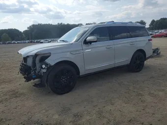 2023 Lincoln Navigator 5LMJJ2LG4PEL10647