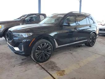 2021 BMW X7 5UXCW2C02M9E65241