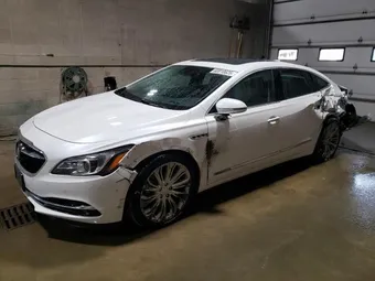 2017 Buick LaCrosse 1G4ZR5SS8HU176089