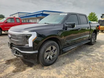 2022 Ford F-150 Lightning 1FT6W1EV2NWG03104