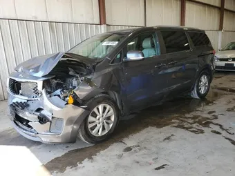 2017 Kia Sedona KNDMB5C15H6307878
