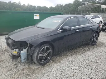 2020 Mercedes-Benz A-Class W1K3G4EB5LJ200788