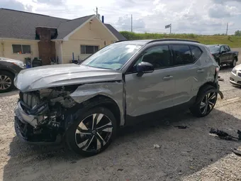 2024 Volvo XC40 YV4L12UM6R2282923