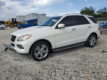 2014 Mercedes-Benz M-Class 4JGDA5HB8EA295671