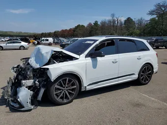 2020 Audi SQ7 WA1VWBF76LD012505