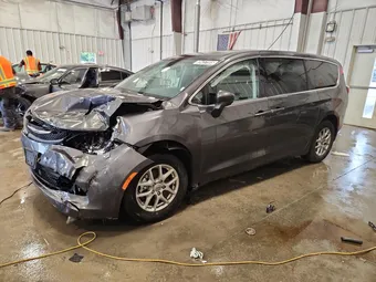 2023 Chrysler Voyager 2C4RC1CG4PR606866