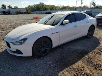 2016 Maserati Ghibli ZAM57XSA0G1172111