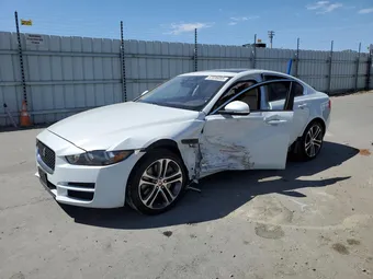 2017 Jaguar XE SAJAD4BV0HA965165