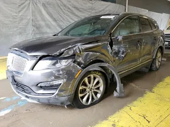 2019 Lincoln MKC 5LMCJ2D98KUL37485