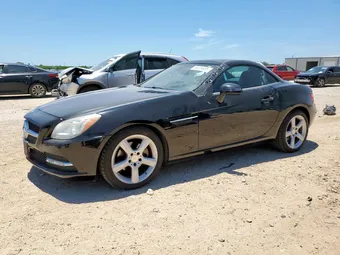 2015 Mercedes-Benz SLK-Class WDDPK4HA5FF097625