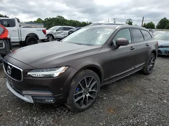 2018 Volvo V90 Cross Country YV4A22NL8J1023712