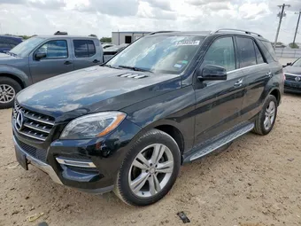 2014 Mercedes-Benz M-Class 4JGDA5JB2EA416365