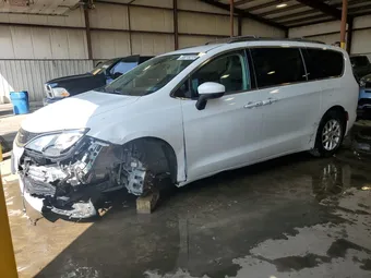 2021 Chrysler Voyager 2C4RC1DGXMR523422