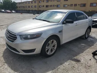 2017 Ford Taurus 1FAHP2D8XHG116535