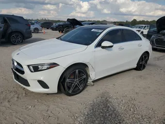 2021 Mercedes-Benz A-Class W1K3G4EB6MJ288266