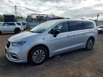 2024 Chrysler Pacifica Hybrid 2C4RC1S71RR166741