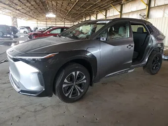 2025 Toyota bZ4X JTMABACA6SA095072