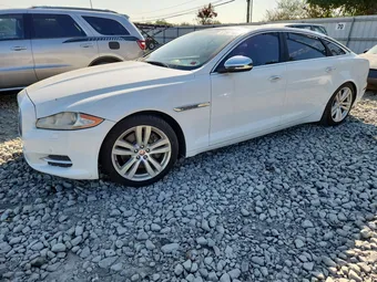 2014 Jaguar XJ SAJWJ2GD9E8V67295