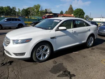 2018 Ford Taurus 1FAHP2E82JG117408