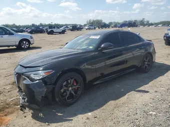 2019 Alfa Romeo Giulia ZARFANBN7K7608207