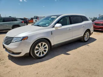 2018 Lincoln MKT 2LMHJ5AT5JBL02227