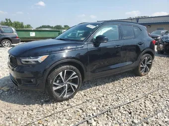2021 Volvo XC40 YV4162UMXM2514571