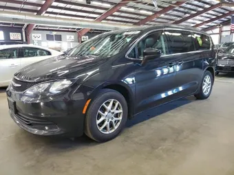 2020 Chrysler Voyager 2C4RC1DG8LR195903