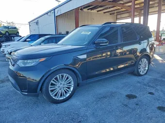 2017 Land Rover Discovery SALRRBBV2HA013719