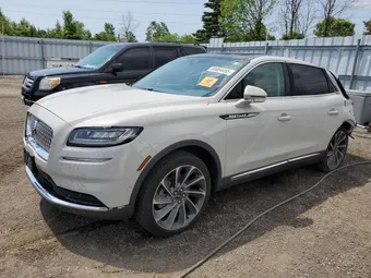 2022 Lincoln Nautilus 2LMPJ8K92NBL01655