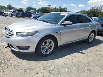 2017 Ford Taurus 1FAHP2E86HG122542