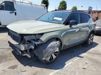 2023 Volvo XC40 YV4ED3UL4P2108035
