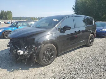 2022 Chrysler Pacifica Hybrid 2C4RC1S70NR210867