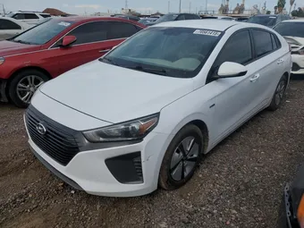 2018 Hyundai Ioniq KMHC65LC0JU068058