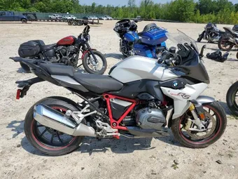 2018 BMW R-Series WB10A1505JZ379308