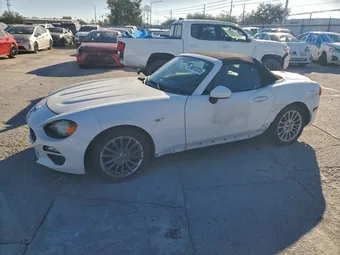 2017 Fiat 124 Spider JC1NFAEK9H0102197
