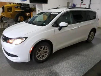 2020 Chrysler Voyager 2C4RC1DG7LR257453