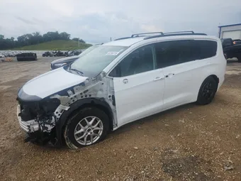 2020 Chrysler Voyager 2C4RC1DG9LR265294