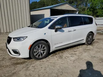2023 Chrysler Pacifica Hybrid 2C4RC1N73PR589135