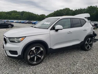 2020 Volvo XC40 YV4162UKXL2263175
