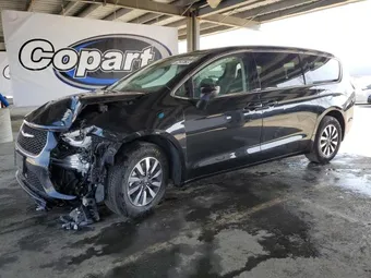 2023 Chrysler Pacifica Hybrid 2C4RC1L76PR541258