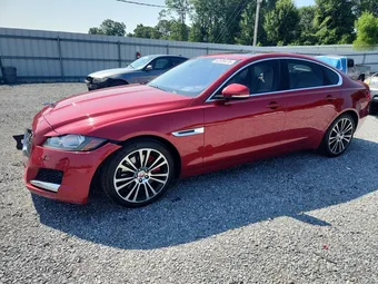 2016 Jaguar XF SAJBE4BV7GCY18913