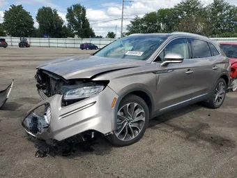 2021 Lincoln Nautilus 2LMPJ8KP6MBL13403