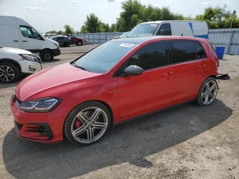 2018 Volkswagen Golf GTI 3VW547AU8JM254393