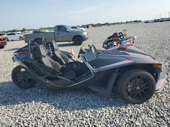 2023 Polaris Slingshot 57XAAFGBXP8159008