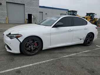 2019 Alfa Romeo Giulia ZARFAMAN7K7622247
