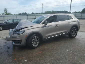 2019 Lincoln Nautilus 2LMPJ6K90KBL65371