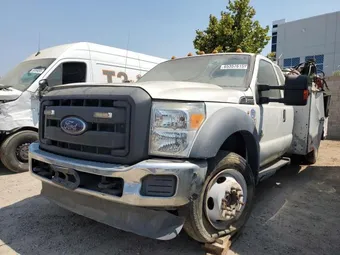 2015 Ford F550 1FD0X5HT0FEB82894