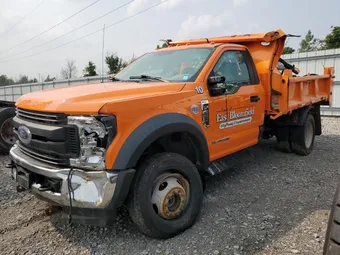 2017 Ford F550 1FDUF5HT1HEE22395